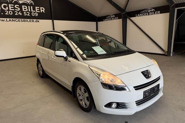 Hvid Peugeot 5008 fra 2012