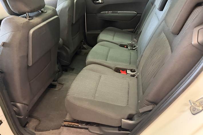 Hvid Peugeot 5008 fra 2012