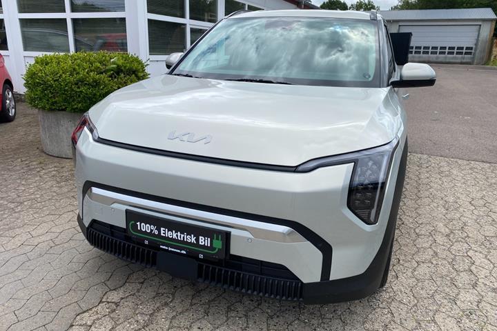 Grå Kia EV3 fra 2025