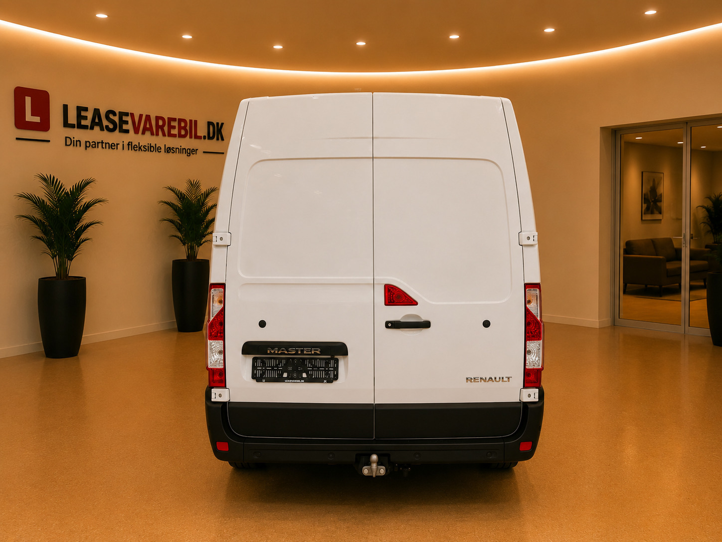 Hvid Renault Master IV T33 fra 2021