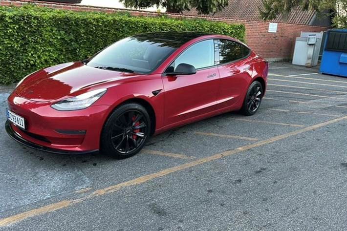undefined Tesla Model 3 fra 2021