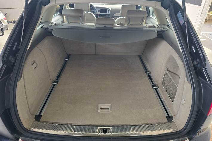 Sort Audi A6 fra 2010