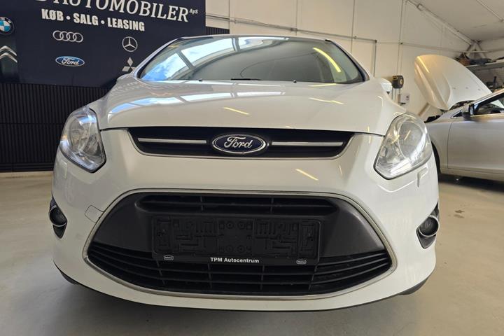 Hvid Ford C-MAX fra 2015