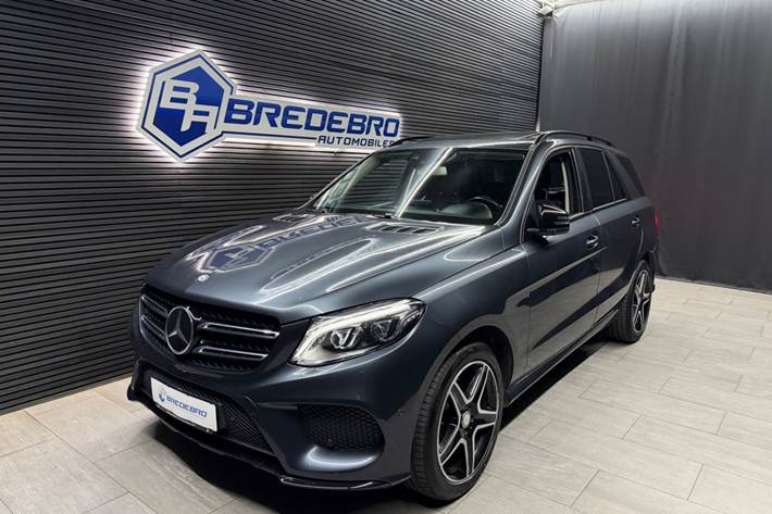 Grå Mercedes GLE350 d fra 2015