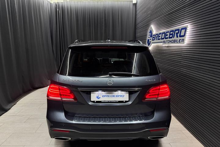 Grå Mercedes GLE350 d fra 2015