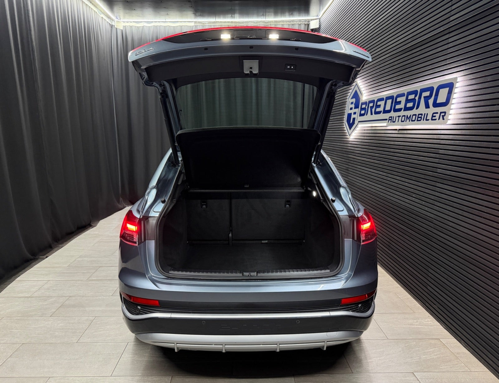 undefined Audi Q4 e-tron fra 2024