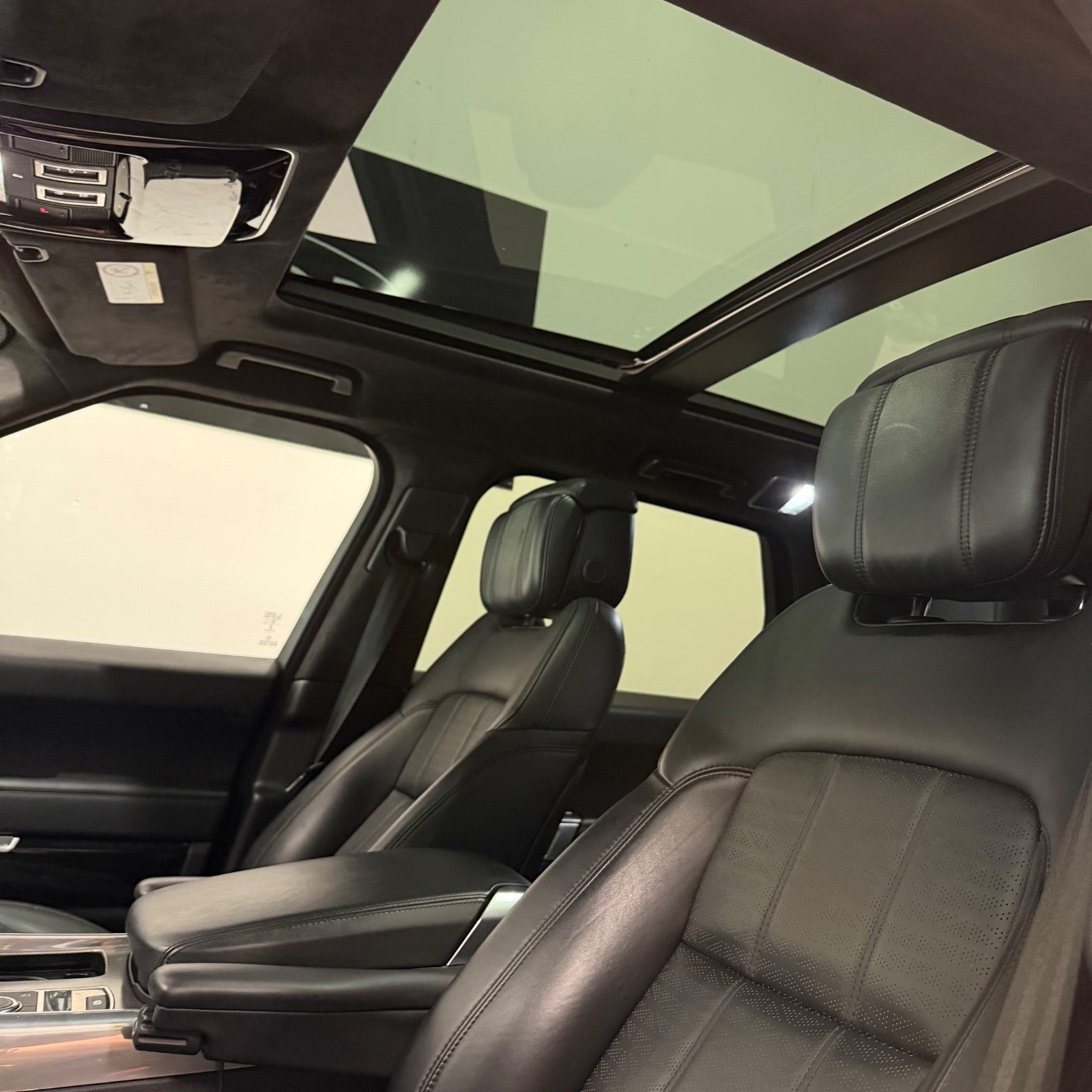 Sort Land Rover Range Rover sport fra 2018