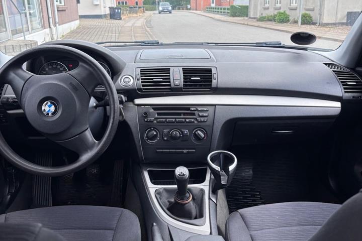 undefined BMW 118d fra 2009