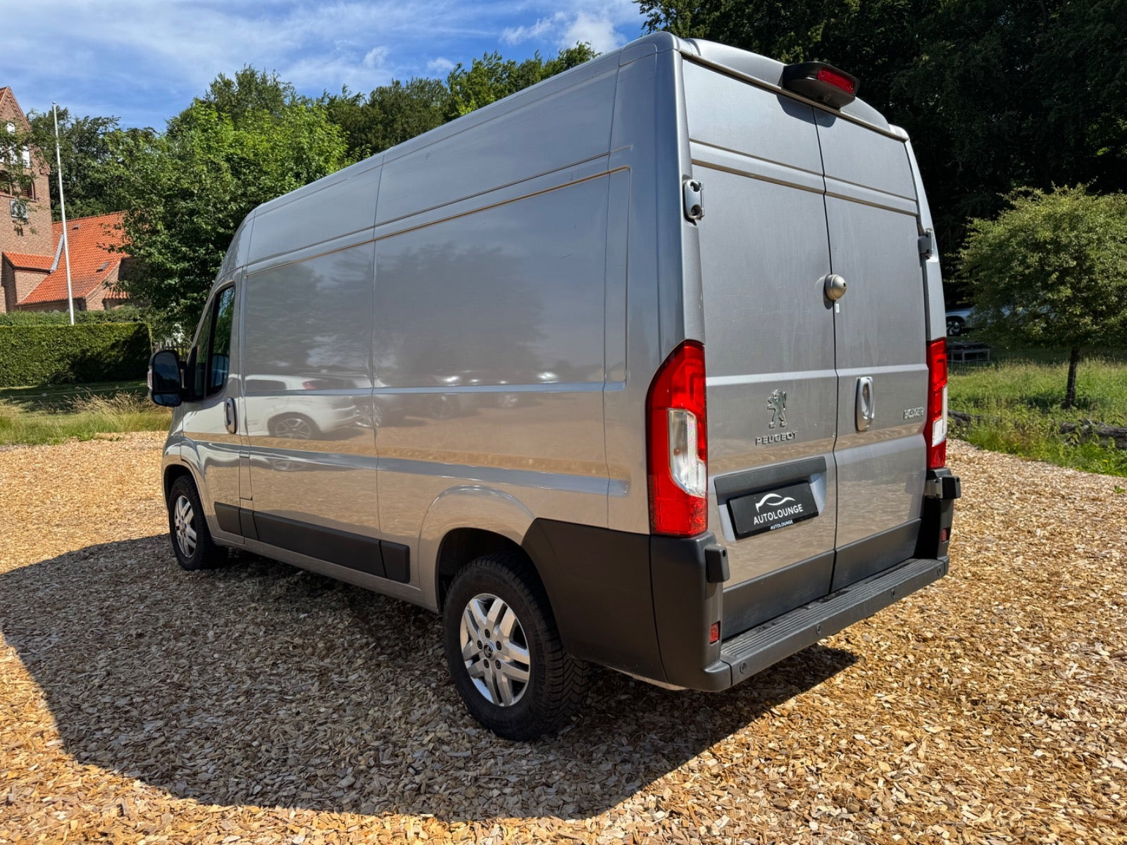 Sølv Peugeot Boxer 333 fra 2021
