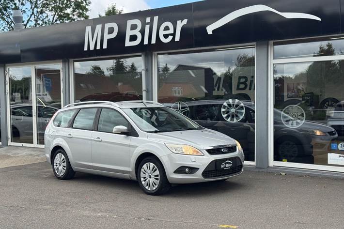 Sølv Ford Focus fra 2010