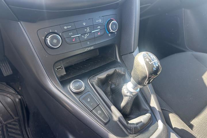 Bronze Ford Focus fra 2015