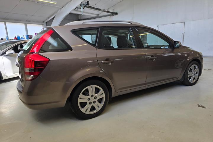 undefined Kia Ceed fra 2010