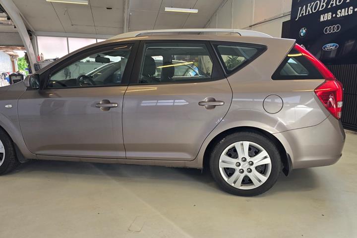 undefined Kia Ceed fra 2010