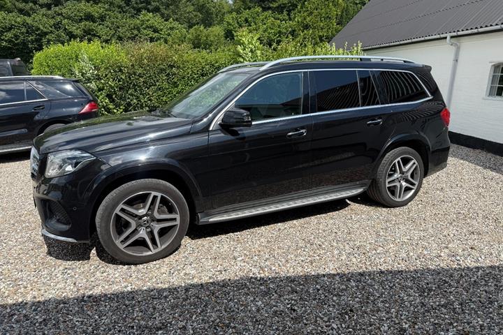 undefined Mercedes GLS350 d fra 2017 set udefra