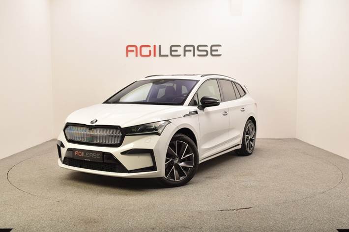 Hvid Skoda Enyaq fra 2022