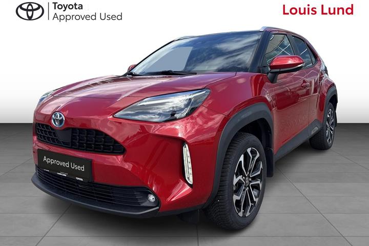 Rød Toyota Yaris Cross fra 2022 set udefra
