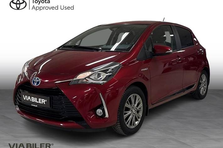 Rød Toyota Yaris fra 2017