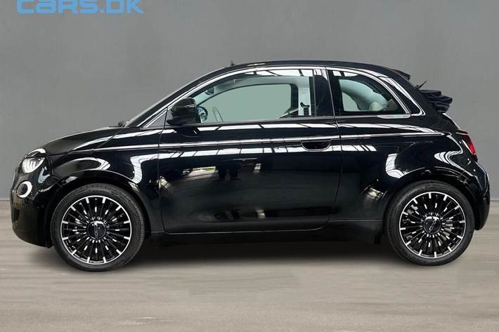 Sort Fiat 500e fra 2023