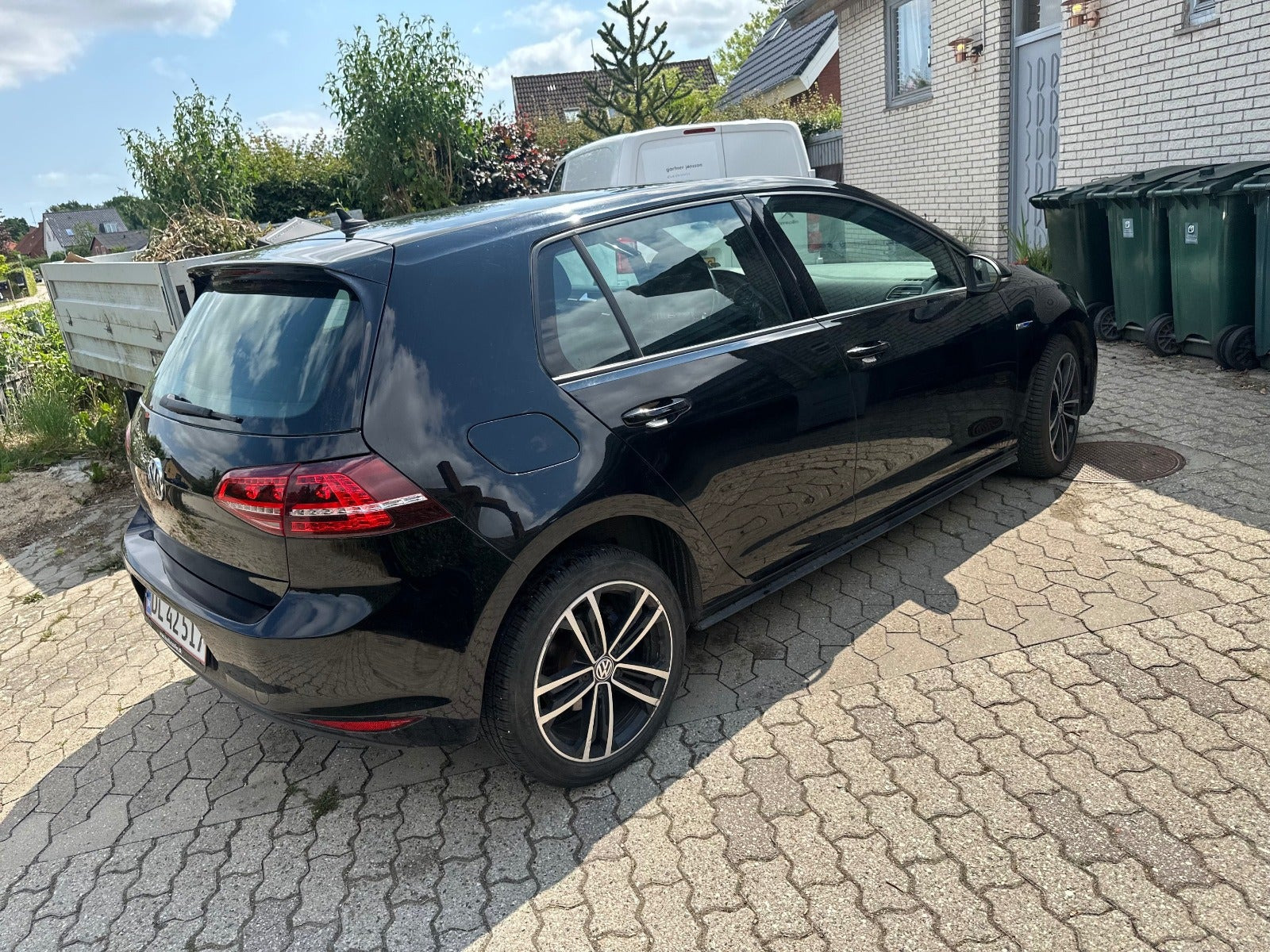 Sort VW Golf VII fra 2016