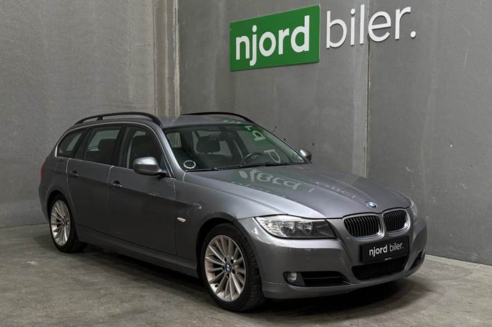 undefined BMW 325i fra 2009