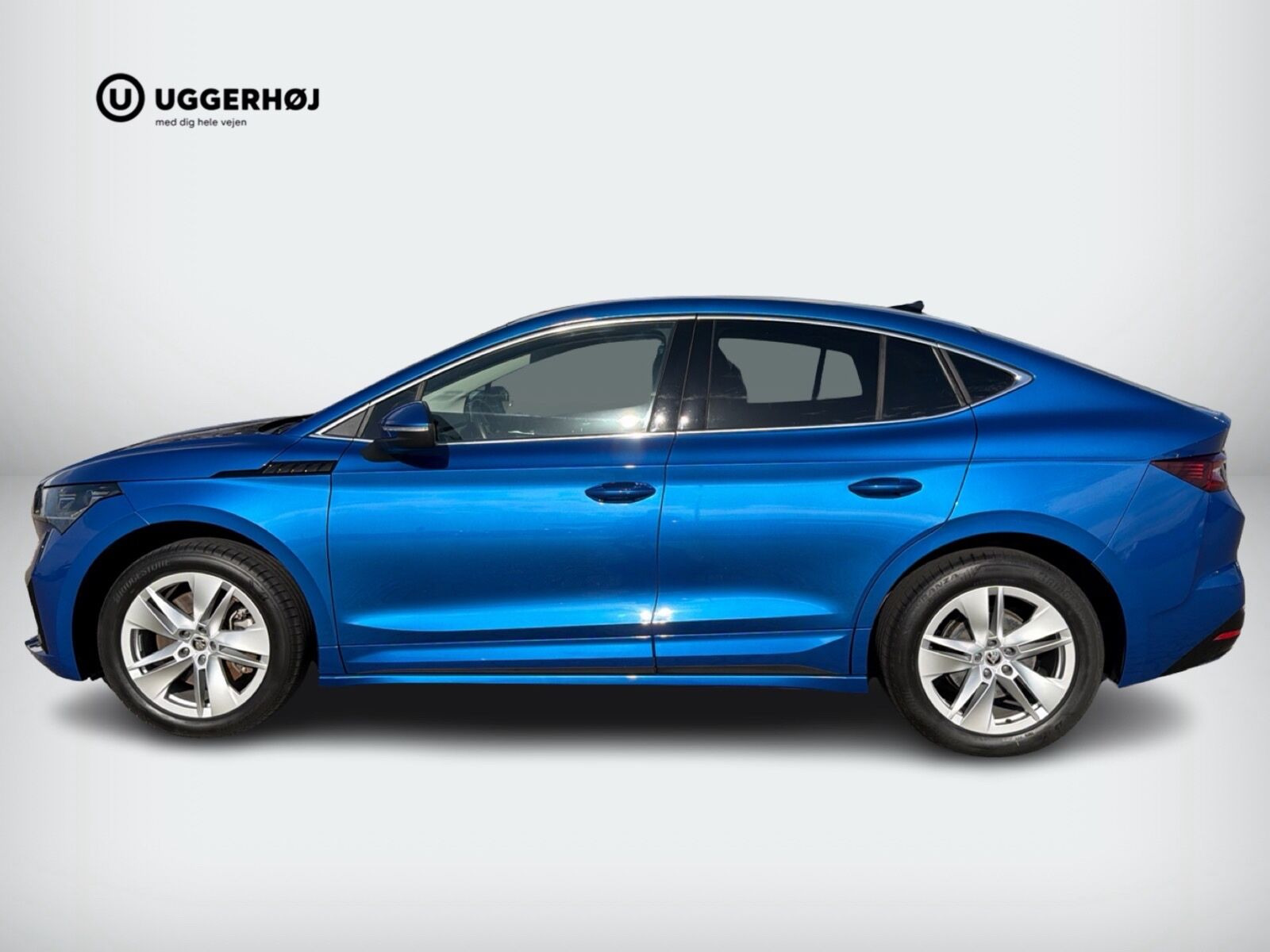 Blå Skoda Enyaq fra 2024