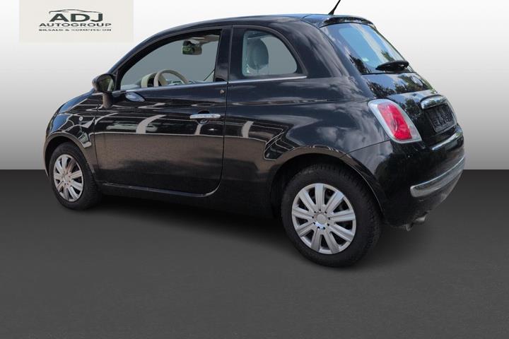 Sort Fiat 500 fra 2012
