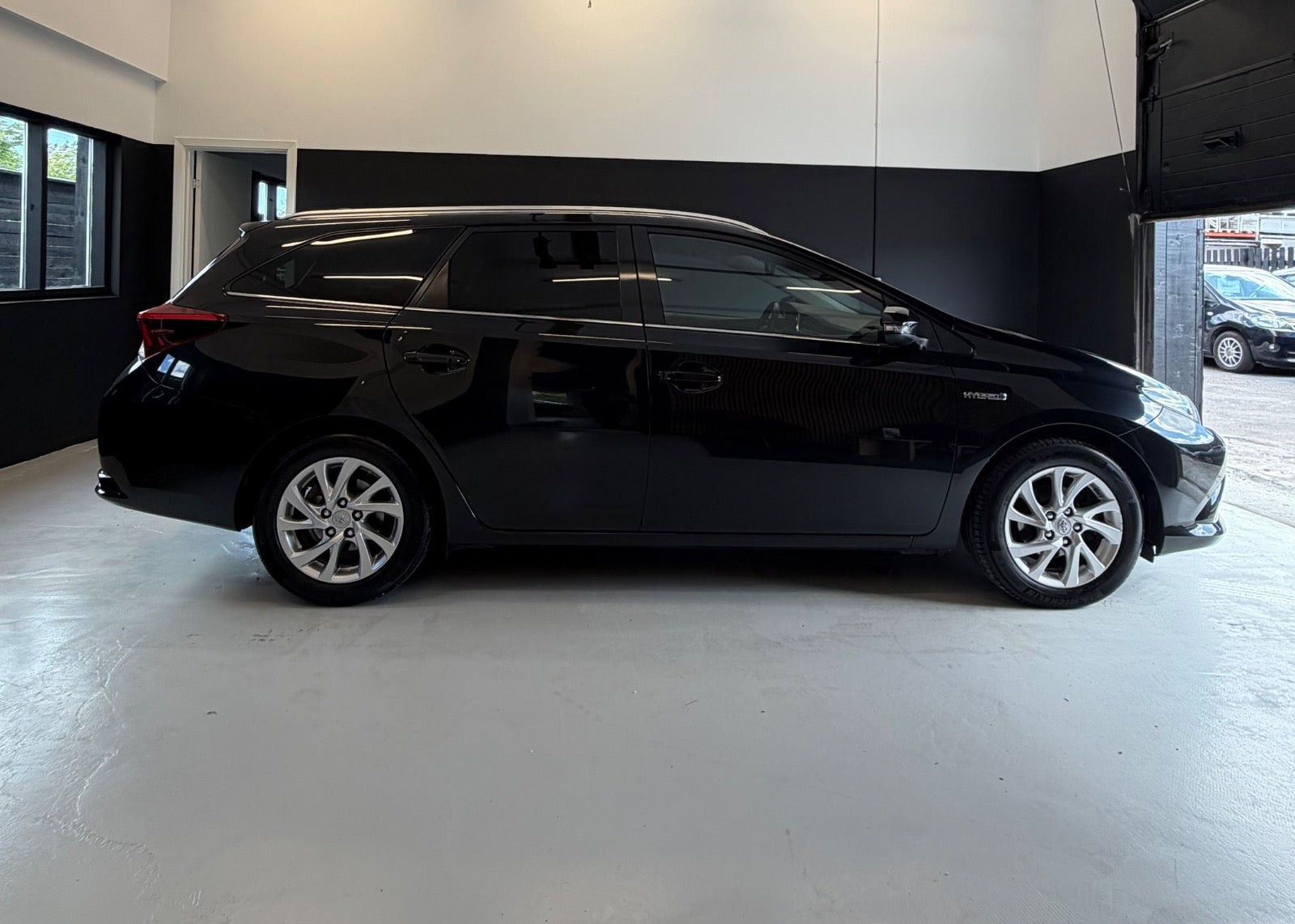 undefined Toyota Auris fra 2017