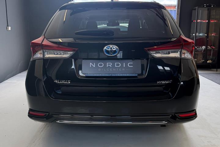 undefined Toyota Auris fra 2017