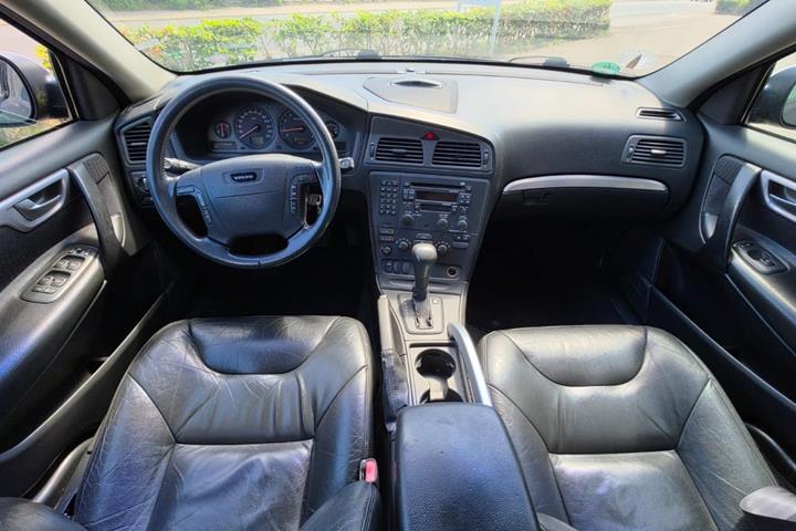 undefined Volvo XC70 fra 2002 set indefra