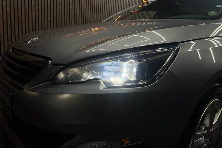 undefined Peugeot 308 fra 2015