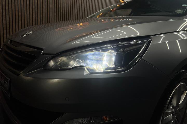 undefined Peugeot 308 fra 2015