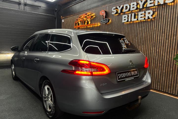 undefined Peugeot 308 fra 2015