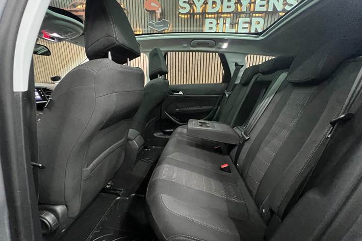 undefined Peugeot 308 fra 2015