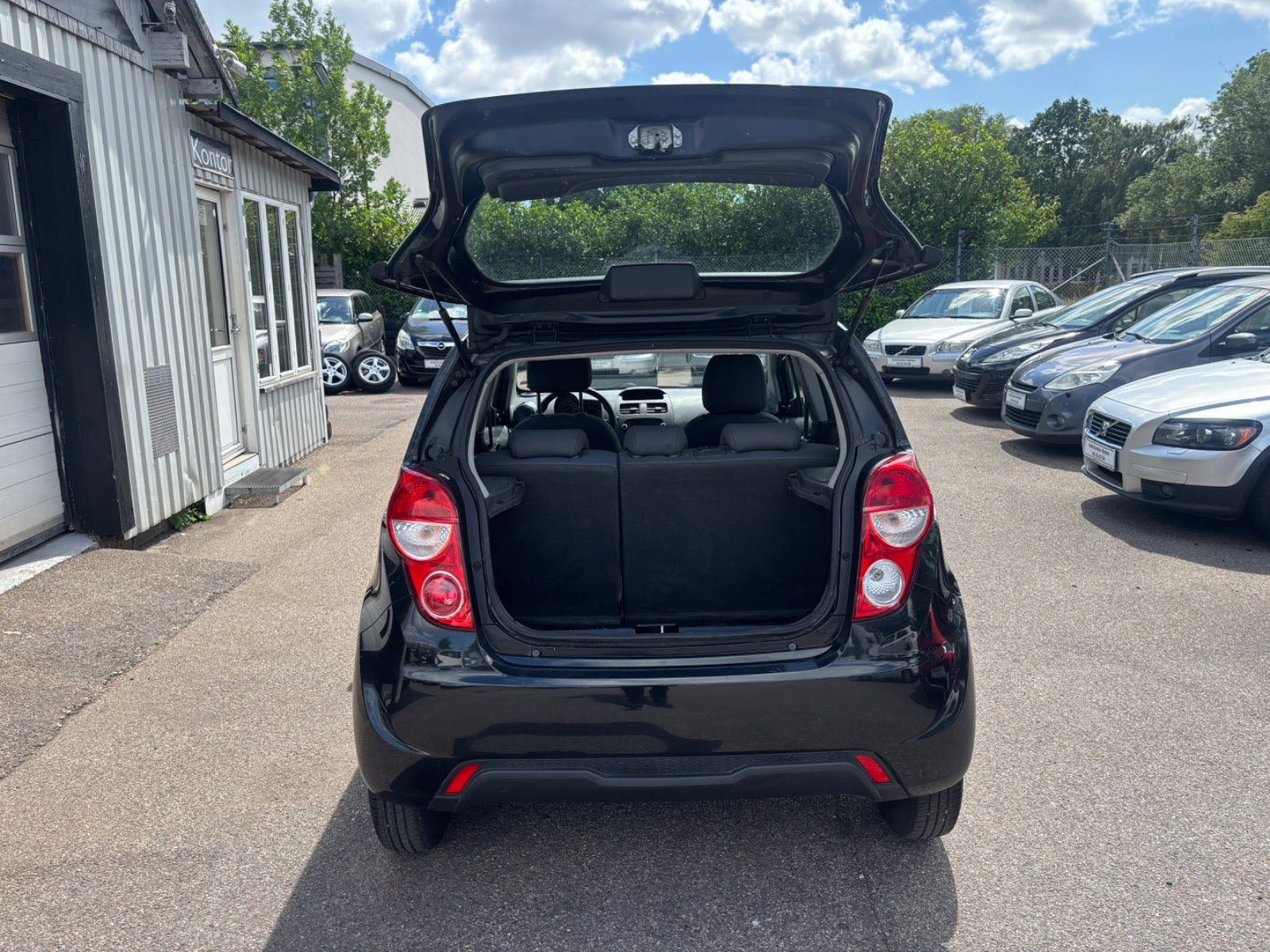 Sort Chevrolet Spark fra 2014