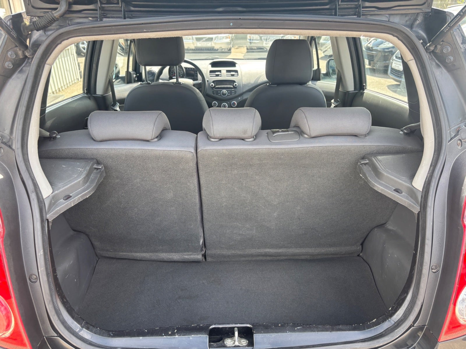 Sort Chevrolet Spark fra 2014