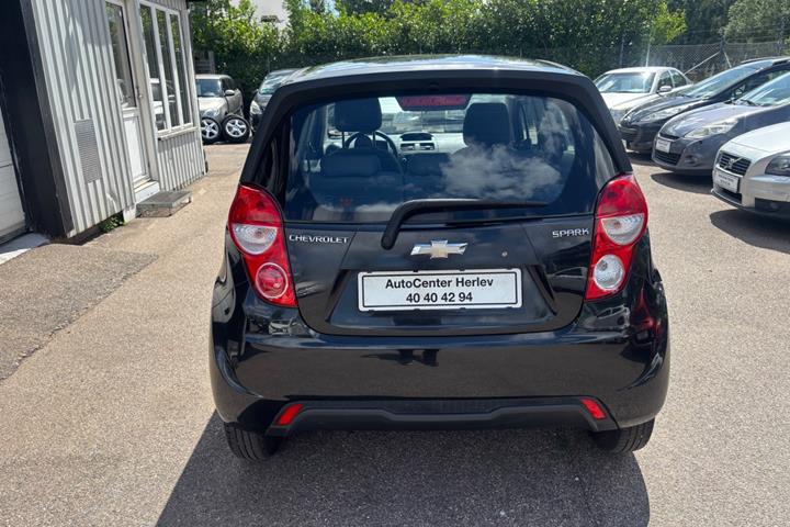 Sort Chevrolet Spark fra 2014