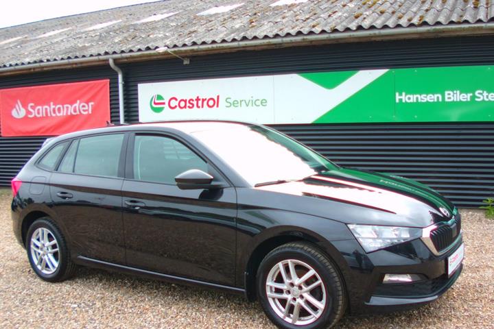 Sort Skoda Scala fra 2020