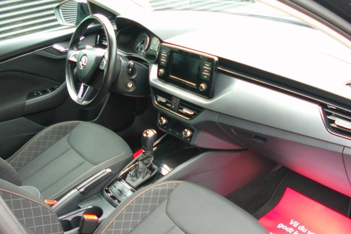 Sort Skoda Scala fra 2020