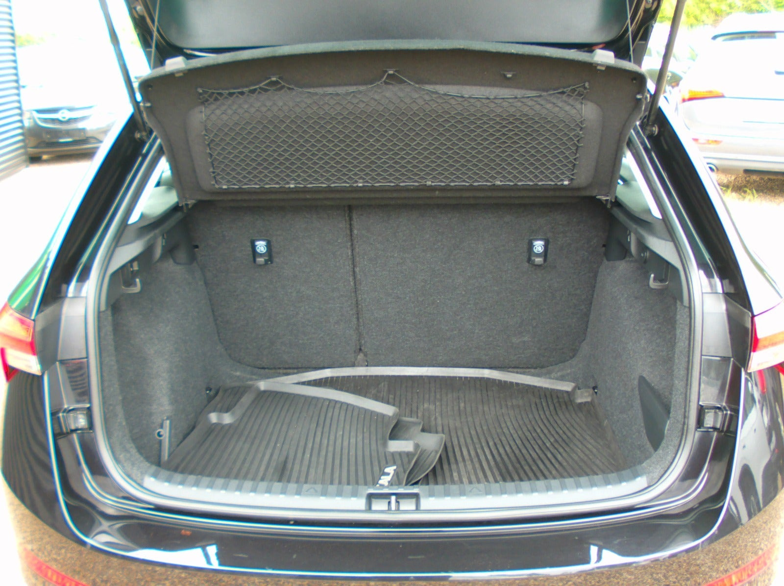 Sort Skoda Scala fra 2020