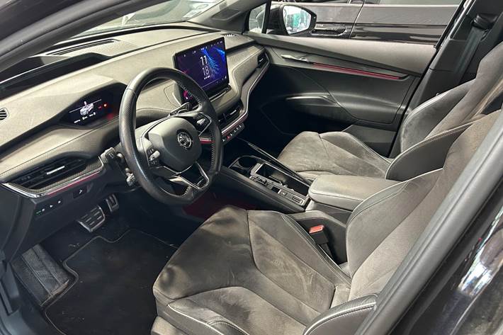 Sort Skoda Enyaq fra 2021