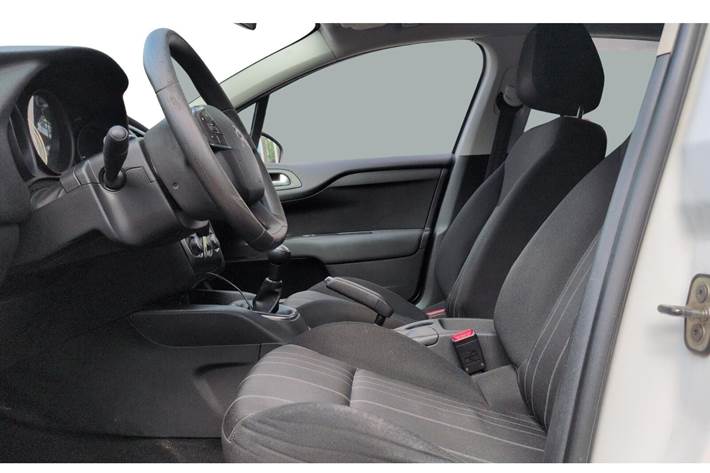 Hvid Citroën C4 fra 2015