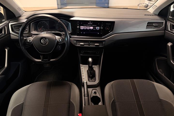 Sort VW Polo fra 2020