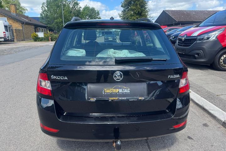 undefined Skoda Fabia fra 2019