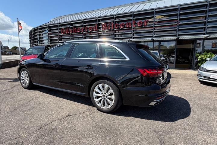 Sort Audi A4 fra 2022