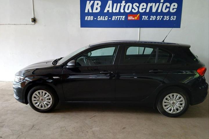 undefined Fiat Tipo fra 2017