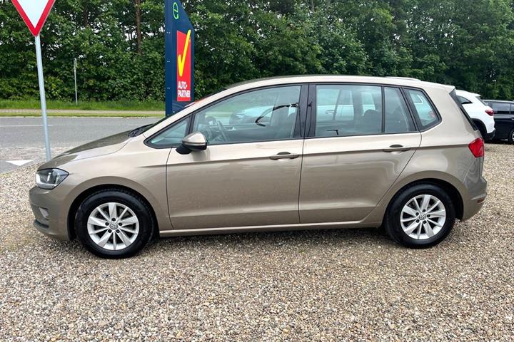 Brun VW Golf Sportsvan fra 2016