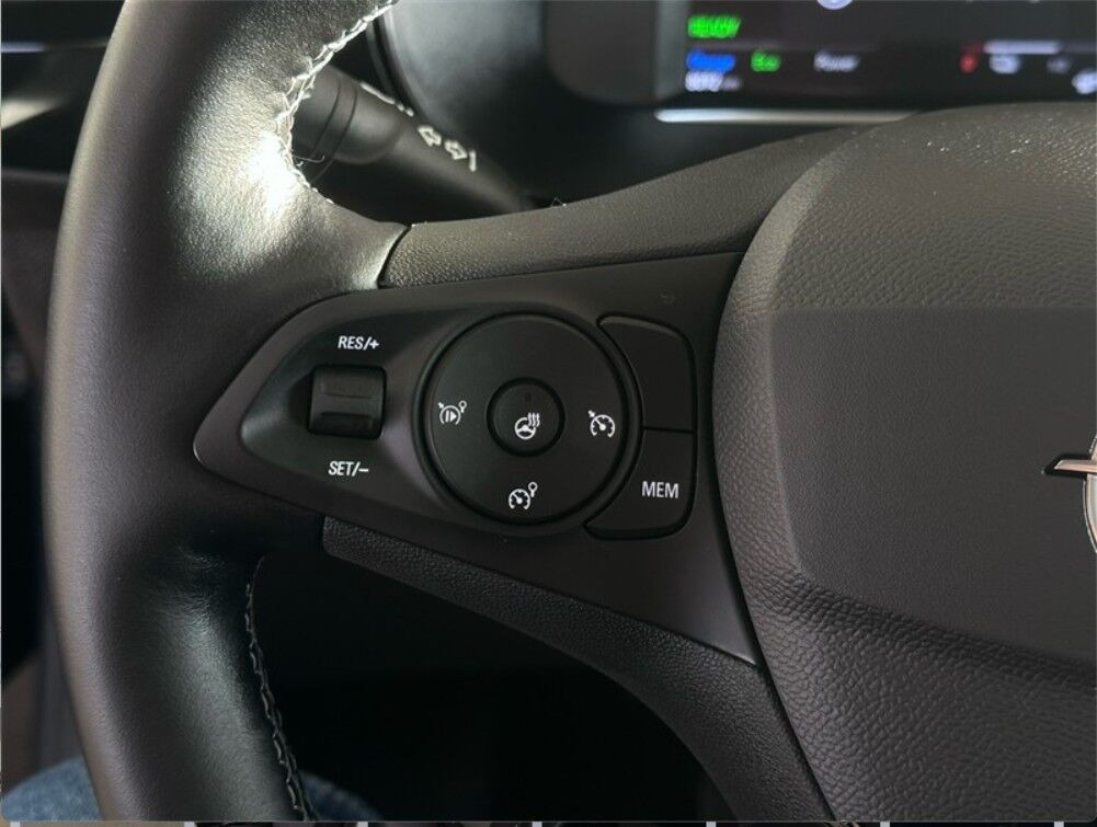 Sort Opel Corsa-e fra 2023
