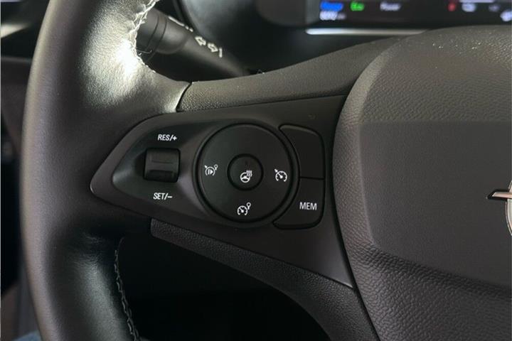 Sort Opel Corsa-e fra 2023