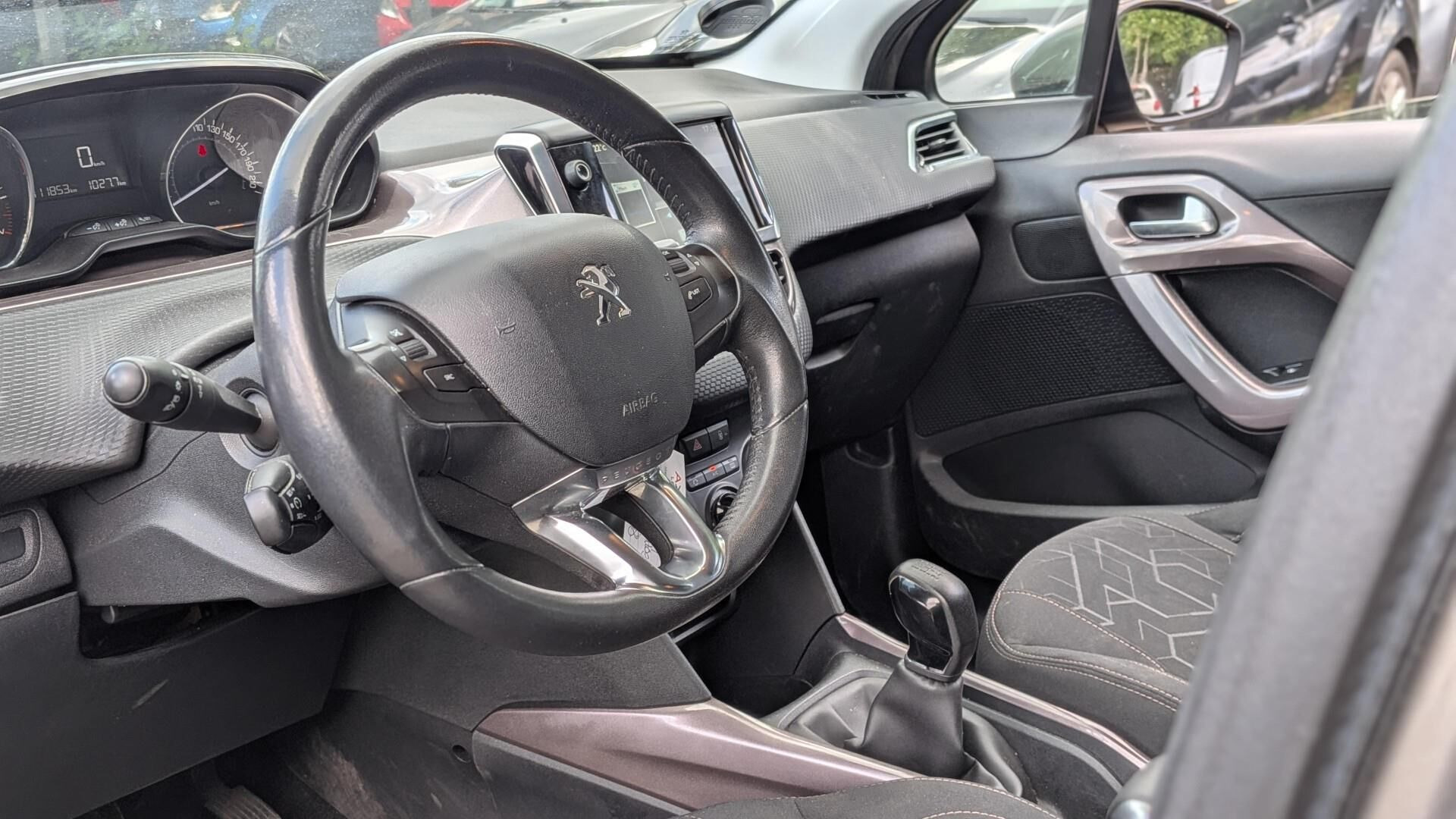 undefined Peugeot 2008 fra 2014