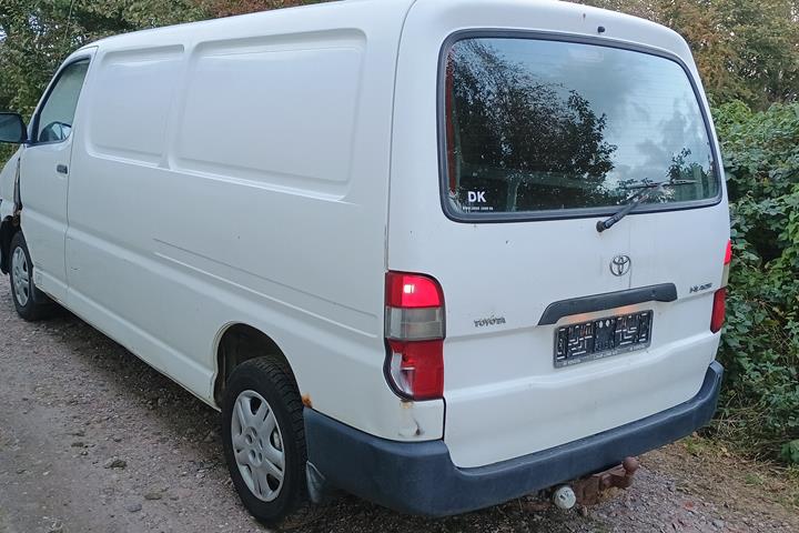 Hvid Toyota HiAce fra 2007